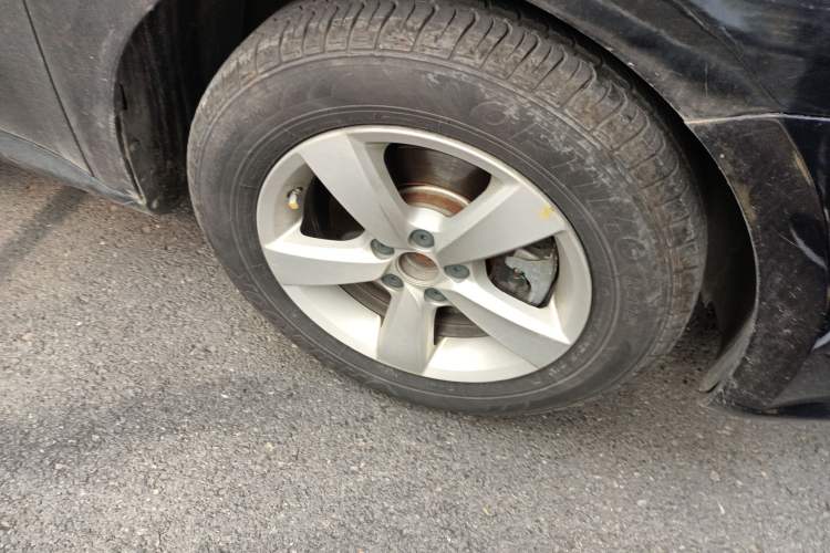 Used Volkswagen Lavida 2015 1.6L Automatic Fashion Edition
