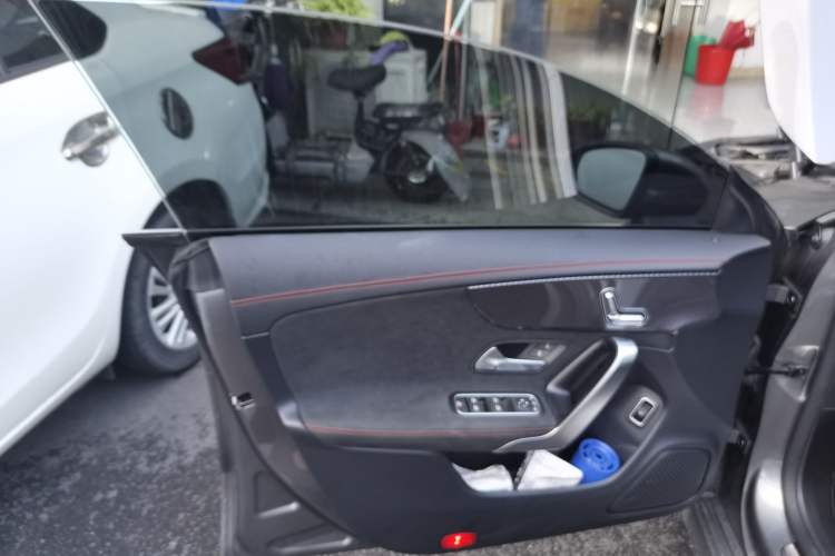 Used Mercedes-Benz CLA 2022-Year Updated CLA 200
