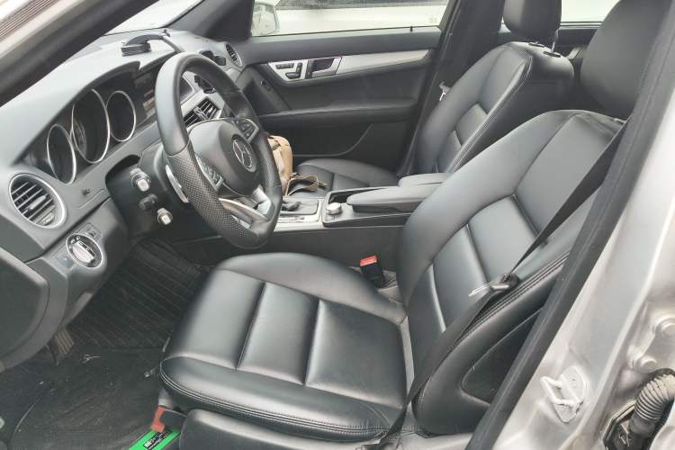 Used Mercedes-Benz C-Class (Import) 2011 C 200 Fashion Travel Edition