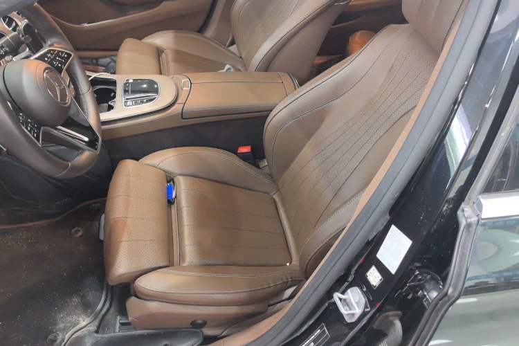 Used Mercedes-Benz E-Class New Energy 2022 Second Facelift E 350 e L Plug-in Hybrid Sedan
