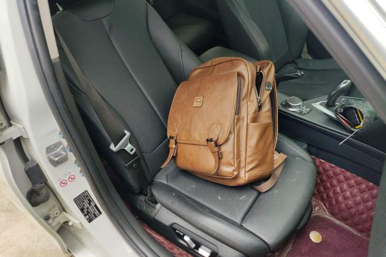 Used BMW 3 Series 2019 320Li Fashion Model
