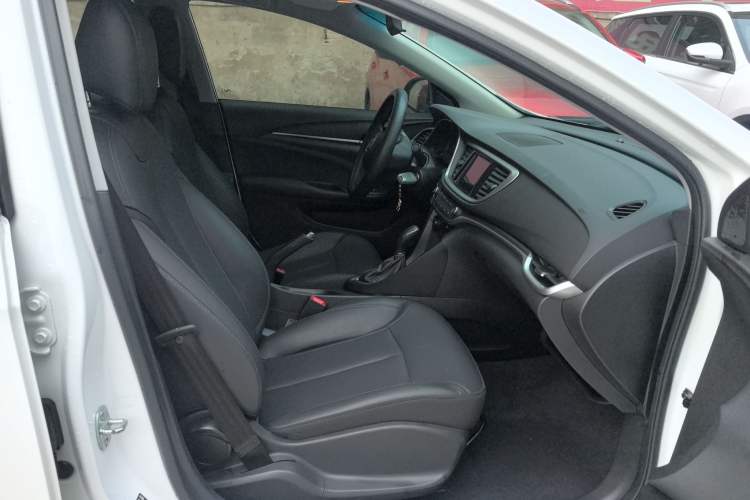 Used Buick GT 2021 1.3T Automatic Mild Hybrid Elite Version
