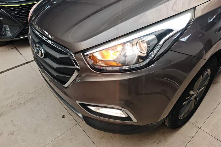 Used Hyundai ix35 2015 2.0L Automatic 2WD Smart Type China IV
