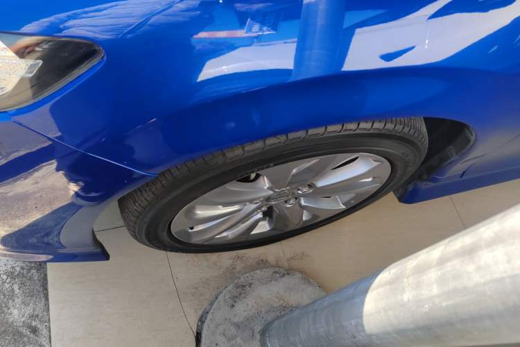 Used Honda Jade 2017 1.8L automatic Comfort version 5 seats
