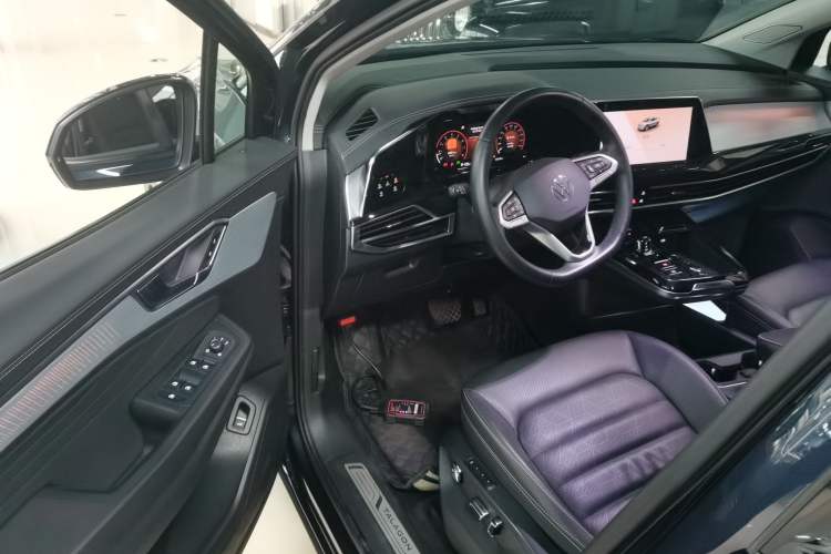 Used Volkswagen Talagon 2022 380TSI All-Wheel-Drive Luxury Prestige Pro 7-Seater
