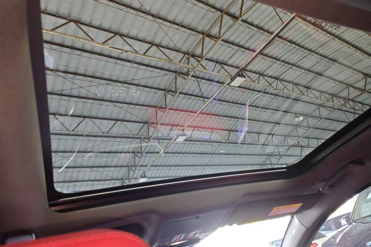 Used Jaguar XFL 2019 XFL 2.0T 250 PS Two-Wheel-Drive Luxury Edition