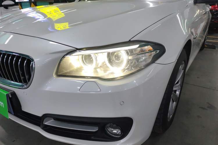 Used BMW 5 Series 2017 520Li Elegant Edition
