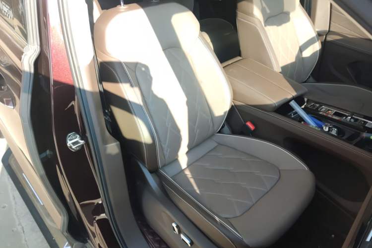 Used Volkswagen Viloran 2023 380TSI Prestige Edition
