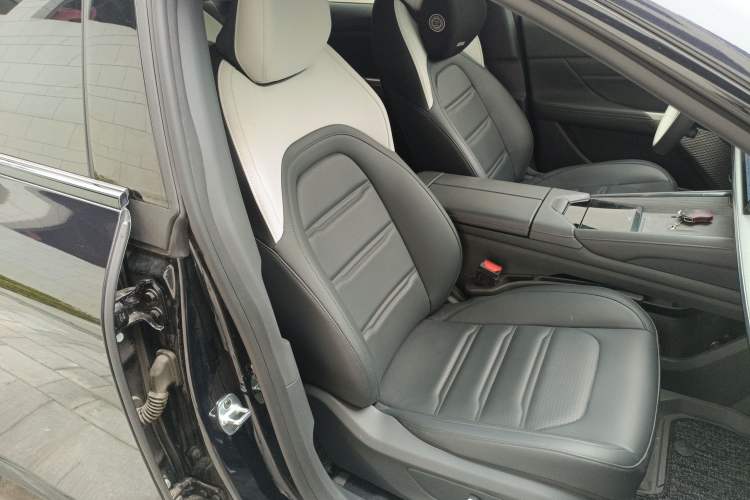 Used  eπ007 2024 530 Pro Version