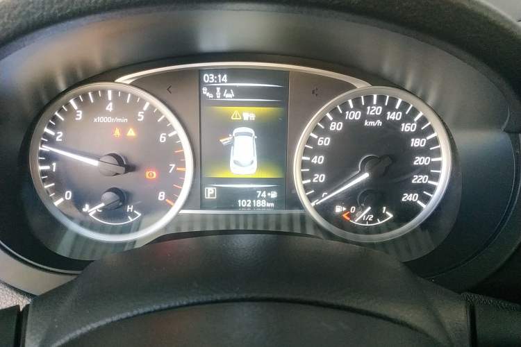 Used Nissan Tiida 2019 1.6L CVT Smart Drive Version China VI Standard