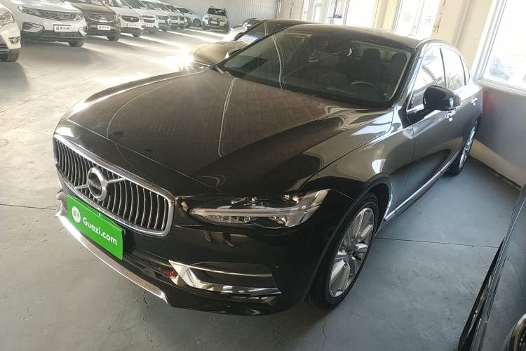 Used Volvo S90 2020 T5 Zhiyi Luxury Edition