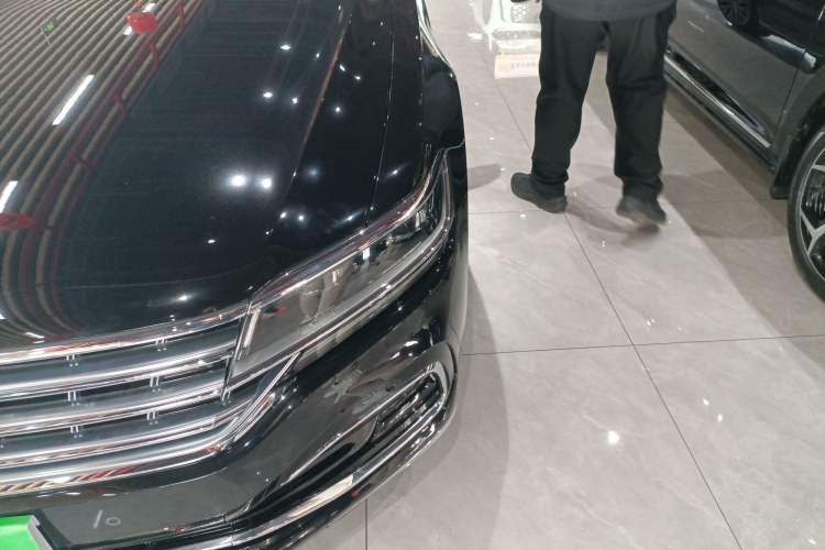 Used Volkswagen Phideon 2021 380TSI Luxury Edition
