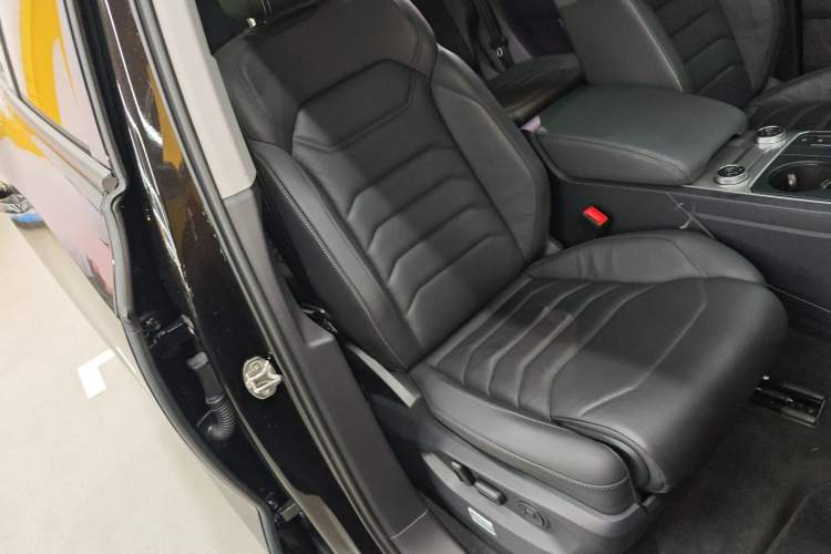 Used Volkswagen Touareg 2021 2.0 TSI Flagship Special Edition