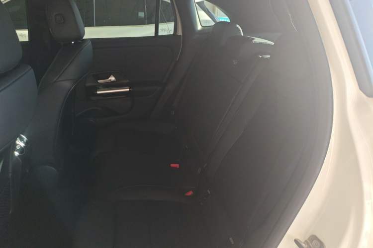 Used Mercedes-Benz GLA 2024 GLA 220
