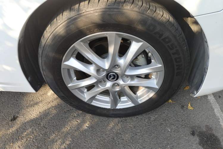 Used Mazda Mazda 3 Axela 2017 Sedan 1.5L Automatic Luxury Model China VI Standard
