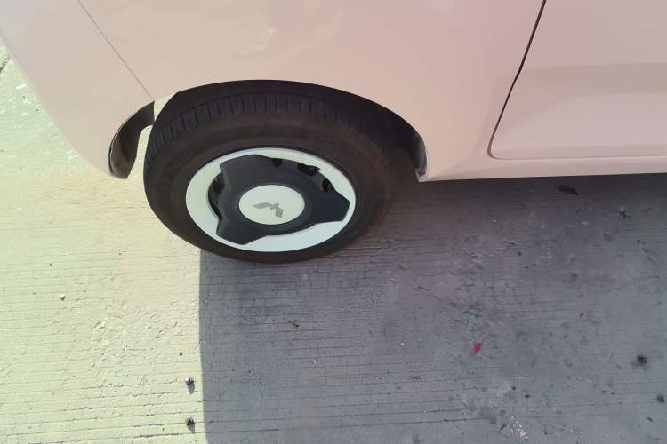 Used Wuling Hongguang MINIEV 2021 Macaron Fashion Model Lithium Iron Phosphate
