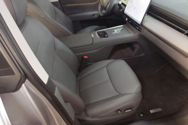 Used XPeng G6 2025 625 Long-Range Max Tech Edition
