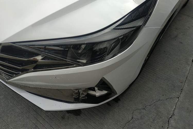 Used Hyundai Elantra 2022 1.5L CVT LUX Prestige Edition
