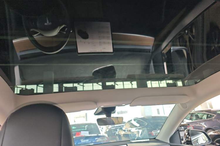 Used Tesla Model Y 2022 Rear-Wheel-Drive Version
