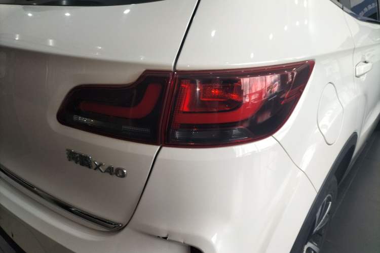 Used Bestune X40 2019 1.6L Automatic Luxury Edition China VI
