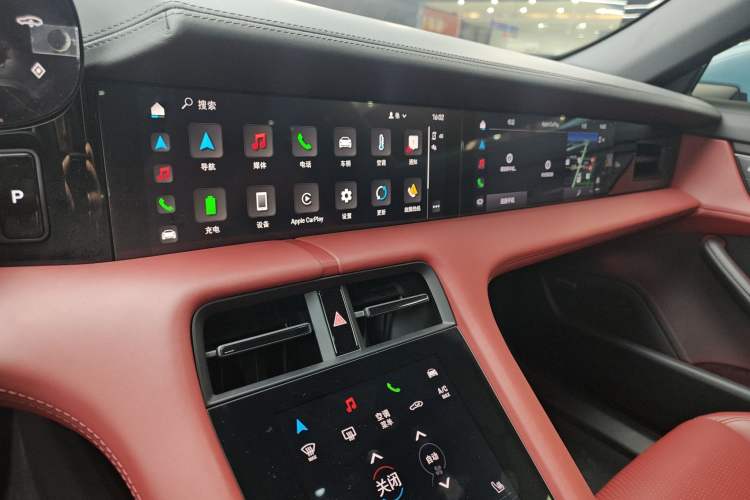 Used Porsche Taycan 2022-Year Updated Taycan