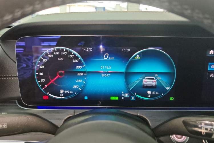 Used Mercedes-Benz E-Class New Energy 2022 Restyled E 350 e L Plug-in Hybrid Sports Sedan
