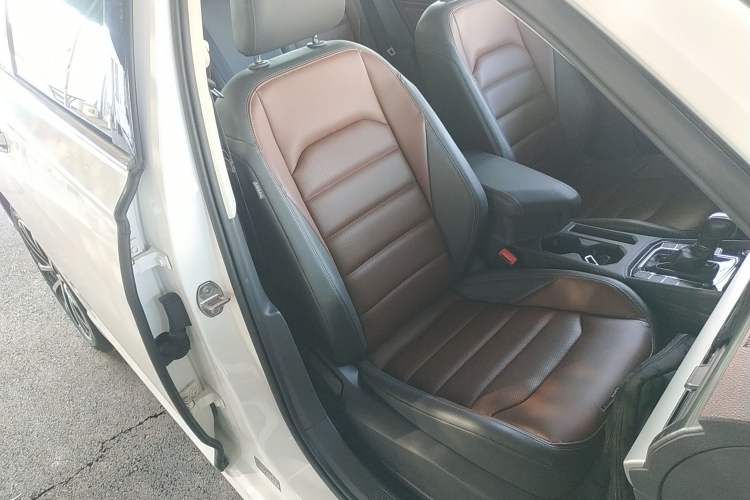 Used Volkswagen Lavida 2019 280TSI DSG Luxury Edition China VI Standard
