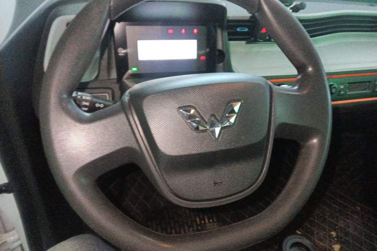 Used Wuling Hongguang MINIEV 2022 Easy Version Lithium Iron Phosphate
