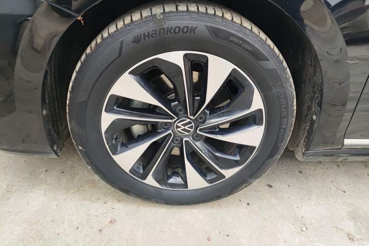 Used Volkswagen Passat 2023 330TSI Starry Elite Edition
