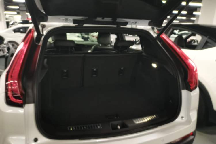 Used Cadillac XT4 2021 28T Two-Wheel Drive Leading Version