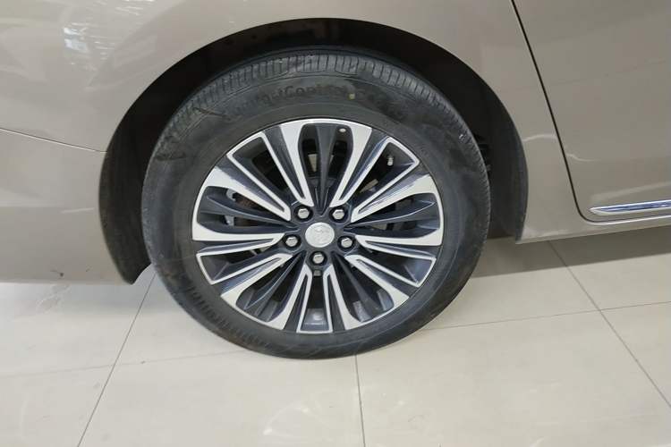 Used Buick GL8 2023 ES Lu Zun Luxury Model