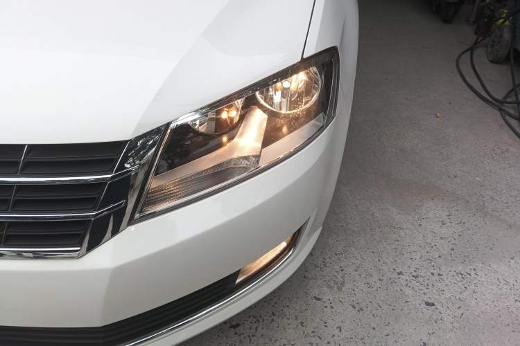 Used Volkswagen Lavida 2013 Revised Version 1.4 TSI DSG Comfort Edition