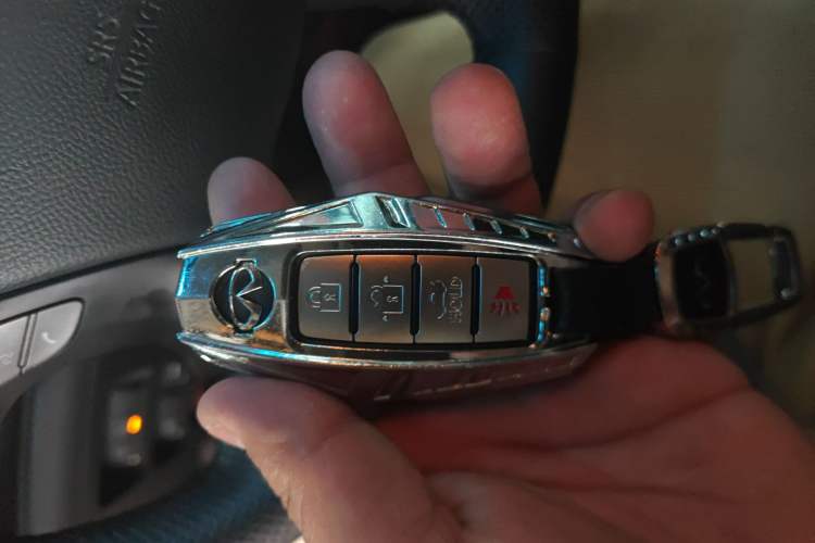 TDK.VehicleDetails.img