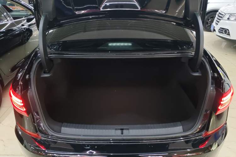 Used Volkswagen Passat 2023 Restyled 330TSI Starry Luxury Edition
