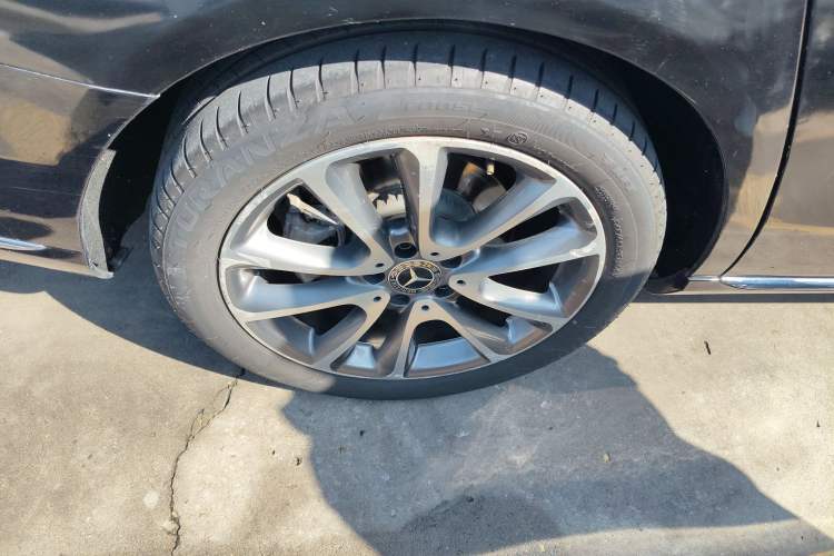 Used Mercedes-Benz E-Class 2017 E 300 L Luxury Model