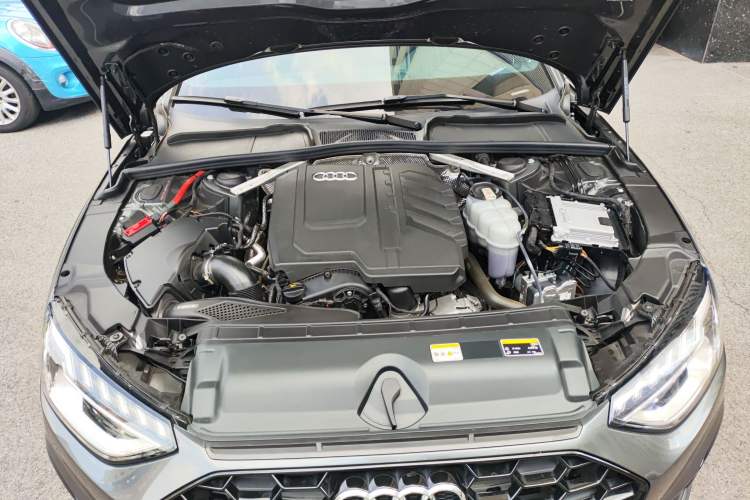 Used Audi A4L 2023 40 TFSI Luxury Dynamic Model
