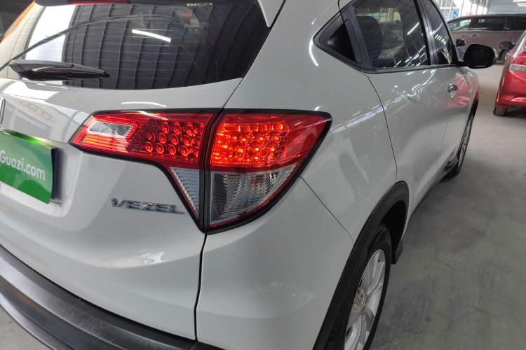 Used Honda Vezel 2019 1.5L CVT Pioneer Edition China VI
