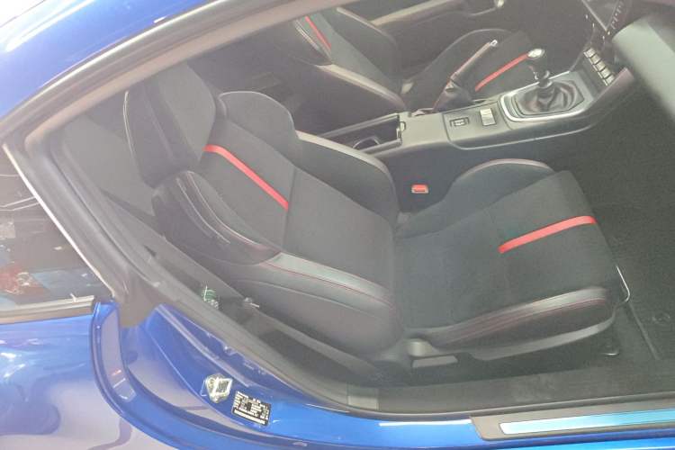 Used Subaru BRZ 2022 2.4L Manual Version
