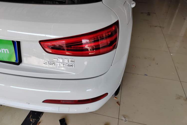 Used Audi Q3 2015 35 TFSI Comfort Model
