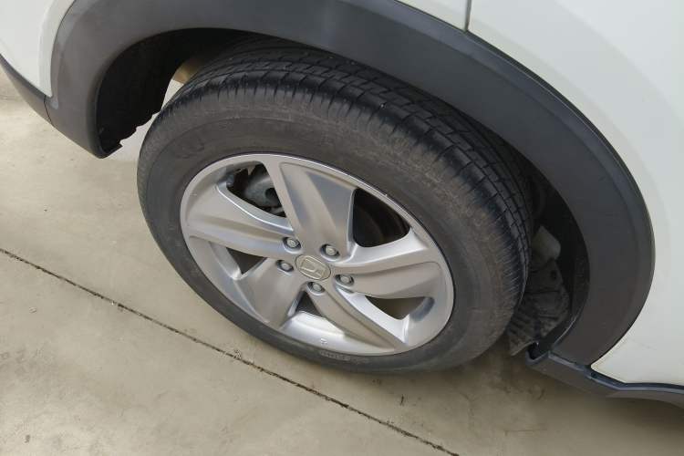 Used Honda Vezel 2020 1.5L CVT Elite Edition
