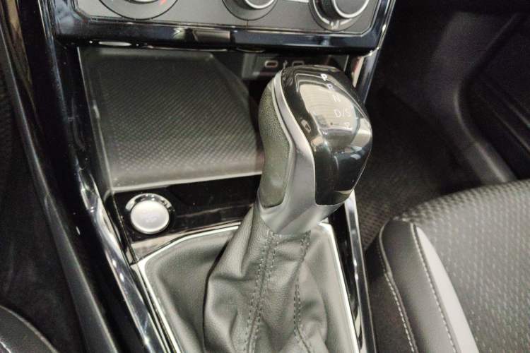 Used Volkswagen Tacqua 2021 200TSI DSG JoyConnect Edition
