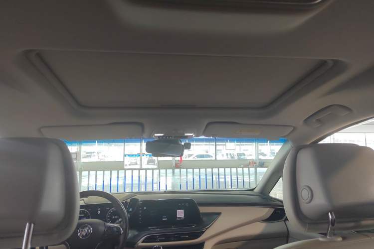 Used Buick GL8 2023 ES Lu Zun Deluxe and Yue Edition