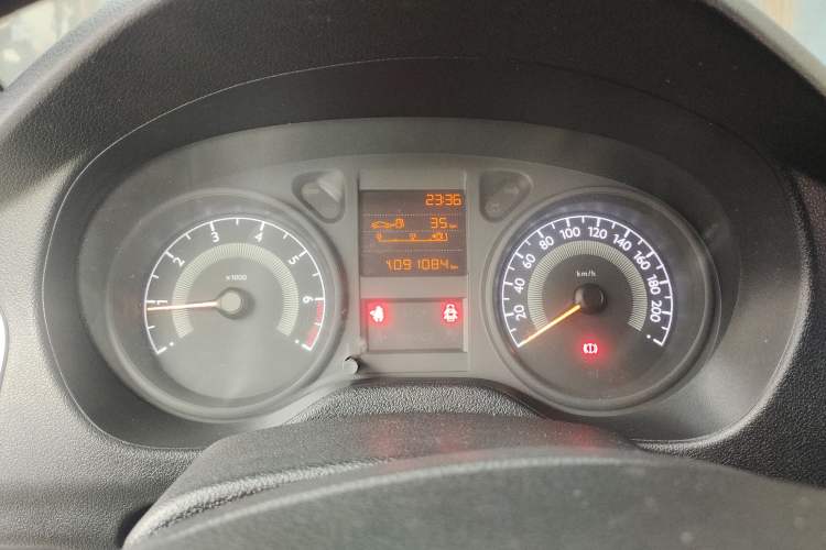 Used Peugeot 301 2016 1.6L Manual Comfort Edition
