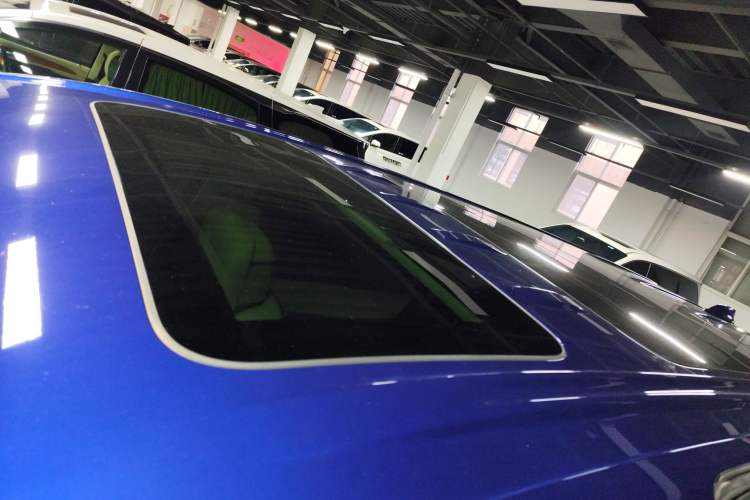 Used Buick Century 2023 2.0T Six-Seater Yinshi Edition
