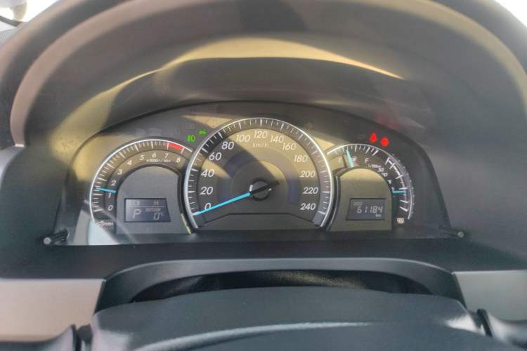 Used Toyota Camry 2016 2.0G 10th Anniversary Leading Edition
