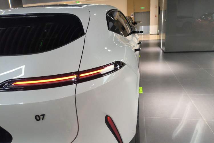 Used  07 2026 Ultra Pure-Electric All-Wheel-Drive Version
