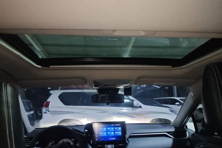 Used Toyota RAV4 2021 2.0L CVT Two-Wheel Drive Fashion Edition
