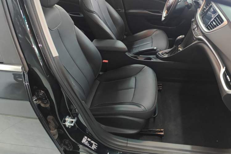 Used Buick GT 2016 15N Automatic Luxury Edition
