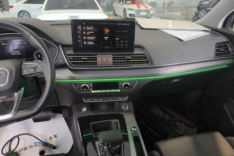 Used Audi Q5L 2024 40 TFSI Fashion Dynamic Model