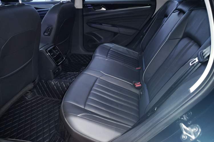 Used Volkswagen Passat 2023 330TSI Starry Elite Edition